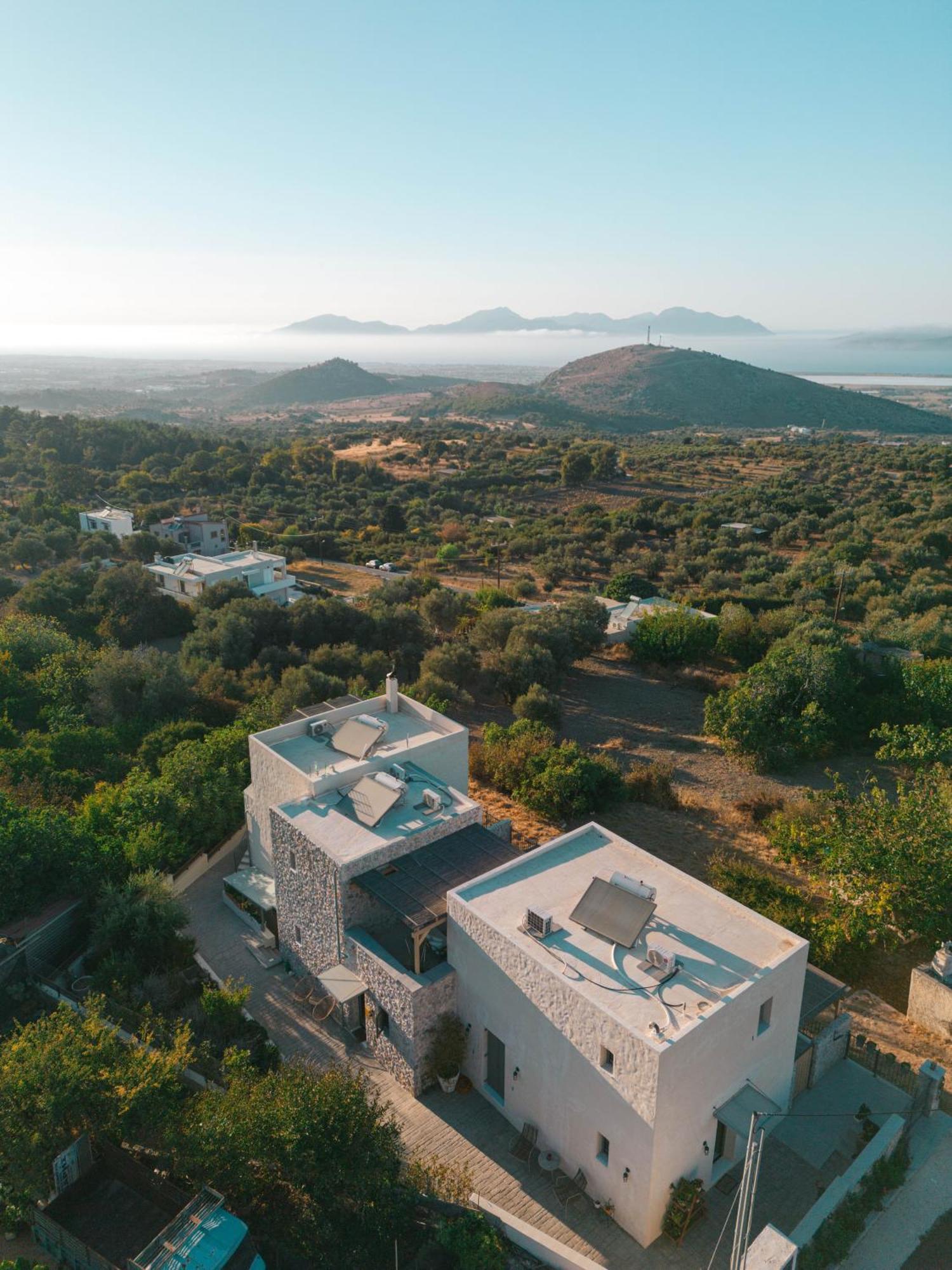 Lagoudi Zia Villa Rosa - Luxury Villas With Panoramic Views מראה חיצוני תמונה